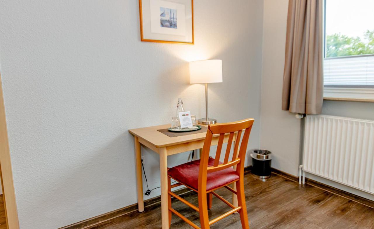 Hotel Herbers Südbrookmerland Екстериор снимка