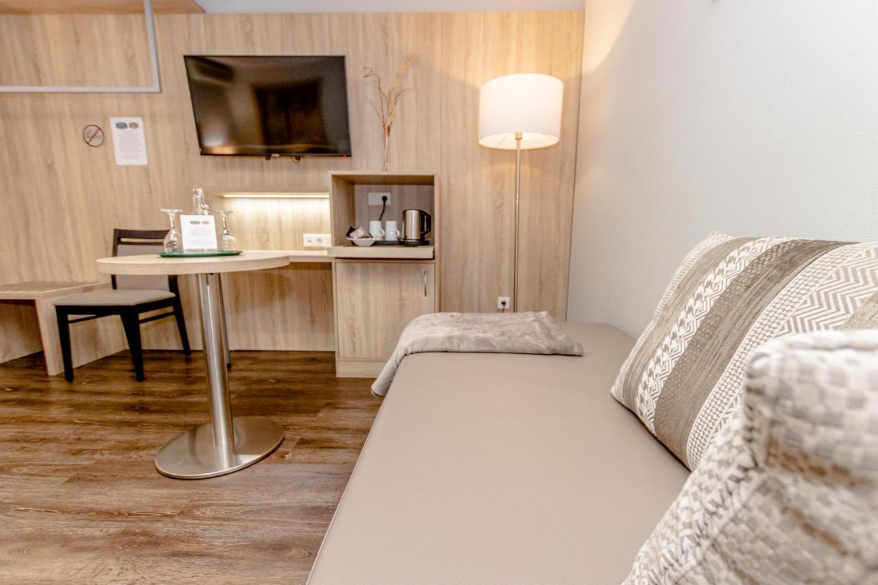 Hotel Herbers Südbrookmerland Екстериор снимка